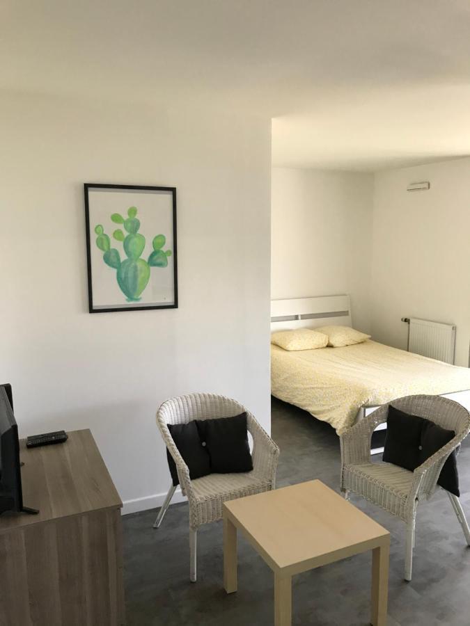 Studios De Standing - Emeraude - Lille Euralille Ngoại thất bức ảnh