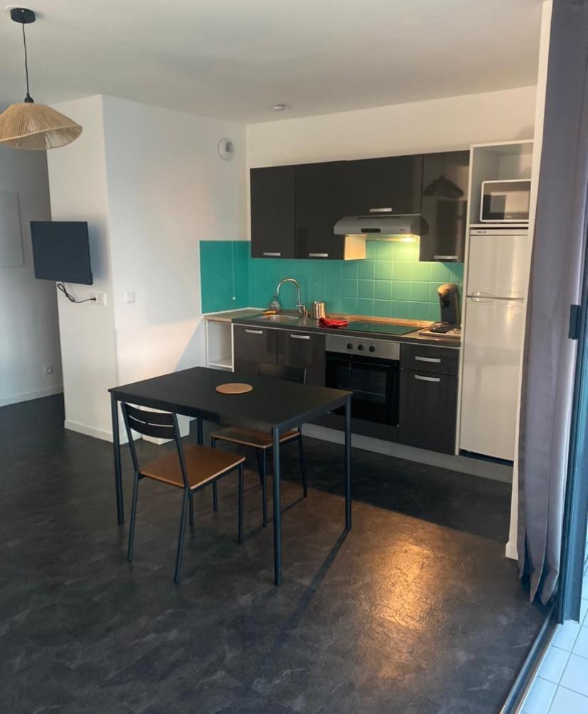 Studios De Standing - Emeraude - Lille Euralille Ngoại thất bức ảnh