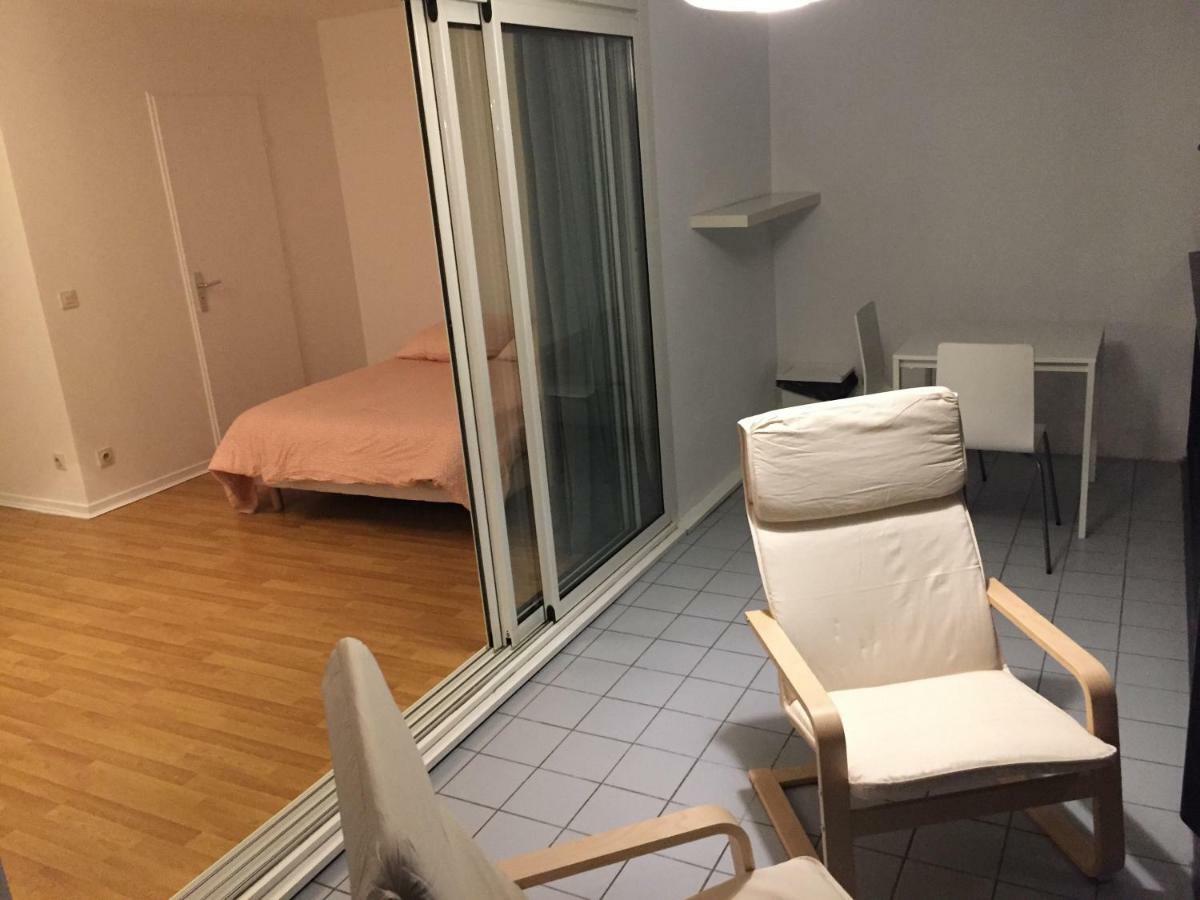 Studios De Standing - Emeraude - Lille Euralille Ngoại thất bức ảnh
