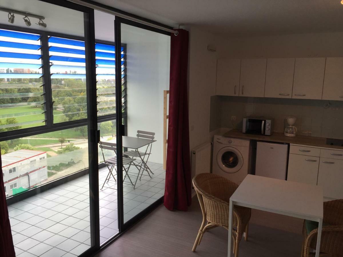 Studios De Standing - Emeraude - Lille Euralille Ngoại thất bức ảnh