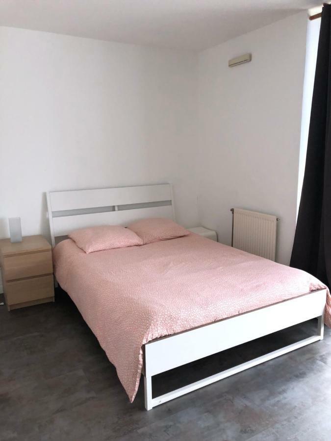 Studios De Standing - Emeraude - Lille Euralille Ngoại thất bức ảnh